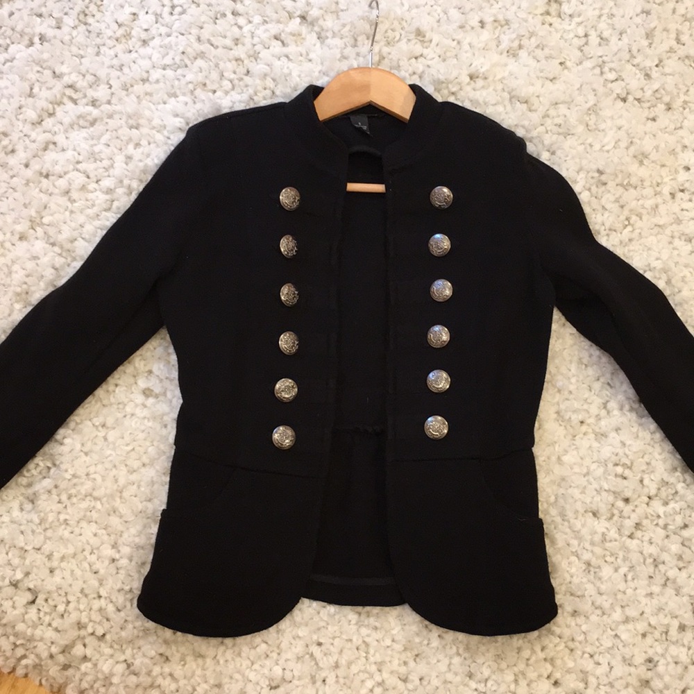 Adorable black coat